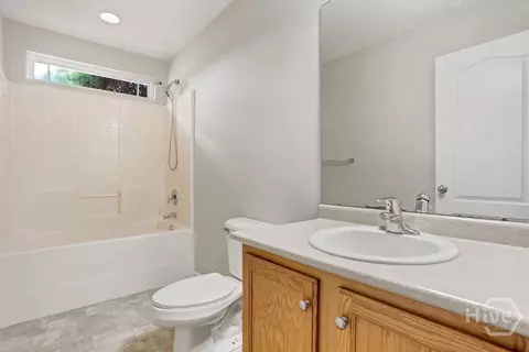 Bath - 106 Brookfield Dr, Guyton, GA 31312 photo 5 of 5