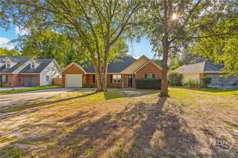 108 Crossing Cir, Rincon, GA 31326