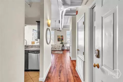 105 Whitaker St #302, Savannah, GA 31401