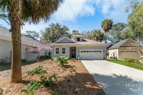 4 Osprey Ct, Savannah, GA 31411