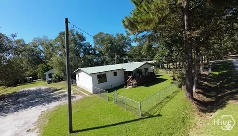 78 Spruce St, Richmond Hill, GA 31324
