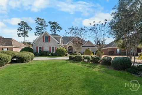 4 Amberwood Dr, Savannah, GA 31405