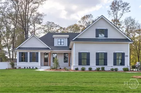 113 Vintage Dr, Guyton, GA 31312