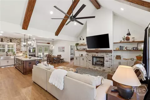 Living - 3583 Blue Jay Rd, Guyton, GA 31312 photo 1 of 3