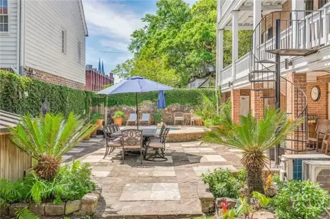 116 E Oglethorpe Ave, Savannah, GA 31401 photo 2