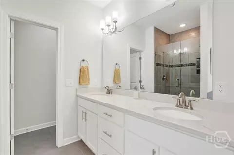 Bath - 105 Oakdene Rd, Pooler, GA 31322 photo 1 of 4