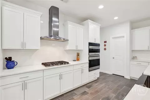 Kitchen - 105 Oakdene Rd, Pooler, GA 31322 photo 4 of 5