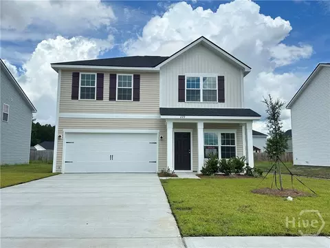 229 Pitchline Dr, Hinesville, GA 31313