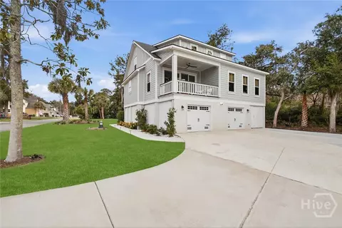 122 North St, Savannah, GA 31410