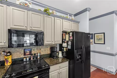 Kitchen - 106 Mallory Pl, Pooler, GA 31322 photo 4 of 4