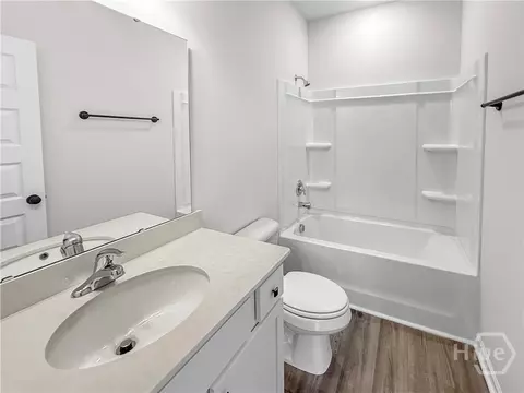 Bath - 825 Buckhead Loop SE, Allenhurst, GA 31301 photo 2 of 2