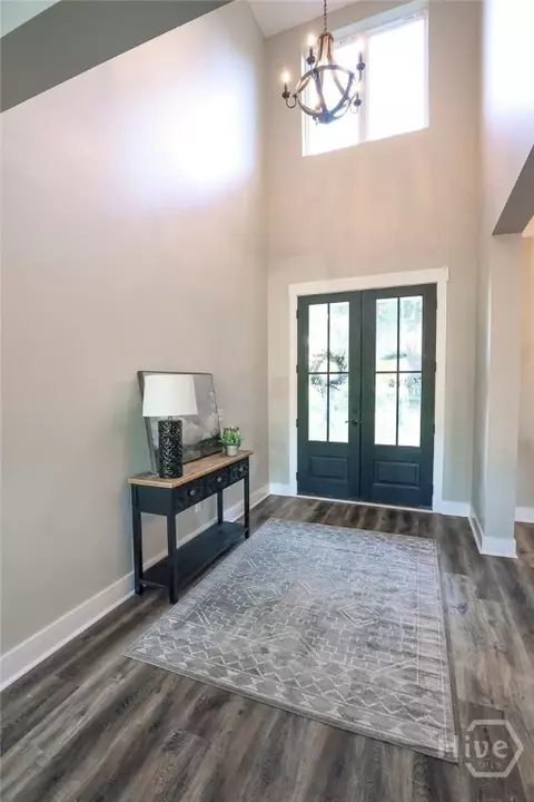 Entry Way - 1049 Mccall Rd, Springfield, GA 31329 photo 4 of 6