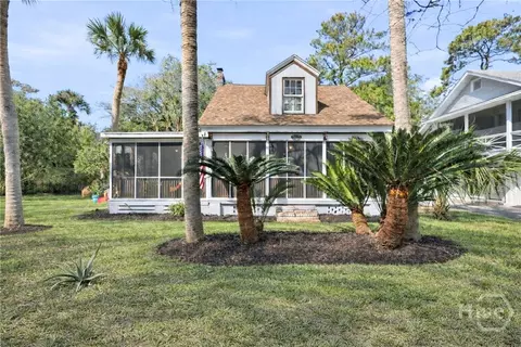 1105 2nd Ave, Tybee Island, GA 31328