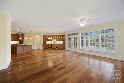 Living - 168 Kingfisher Cir, Pooler, GA 31322 photo 1 of 6