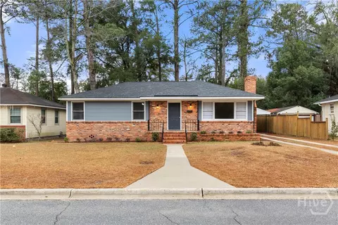 1523 E 54th St, Savannah, GA 31404
