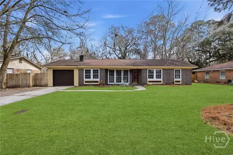 6 La Brea Blvd, Savannah, GA 31419