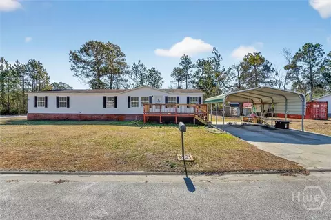 124 Willow Ln NE, Ludowici, GA 31316