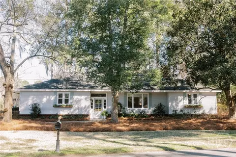 212 Dobson Rd, Savannah, GA 31410