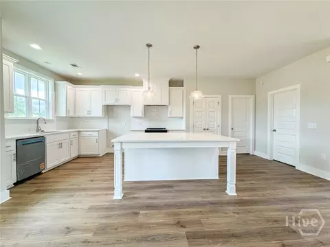 Kitchen - 362 Cottage Loop, Midway, GA 31320 photo 4 of 4