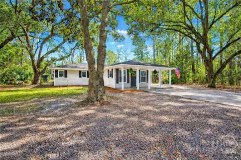 7507 Johnny Mercer Blvd, Savannah, GA 31410