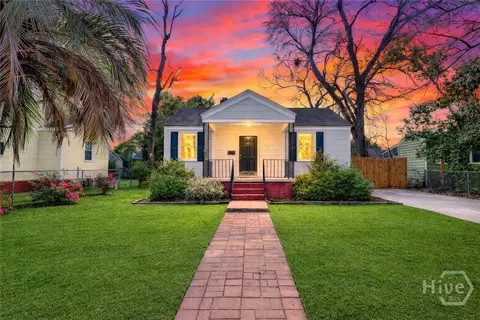 1923 Greenwood St, Savannah, GA 31404