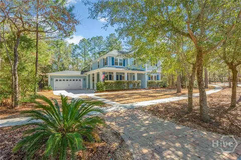 310 W Blackjack Oak Dr, Richmond Hill, GA 31324
