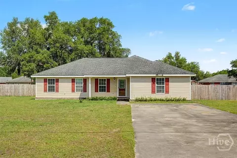 3597 SE Arnall Dr, Allenhurst, GA 31301