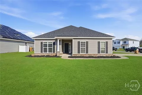 175 James Dr, Richmond Hill, GA 31324