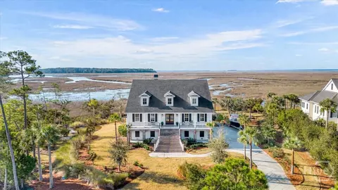 201 Noble Vw, Savannah, GA 31411