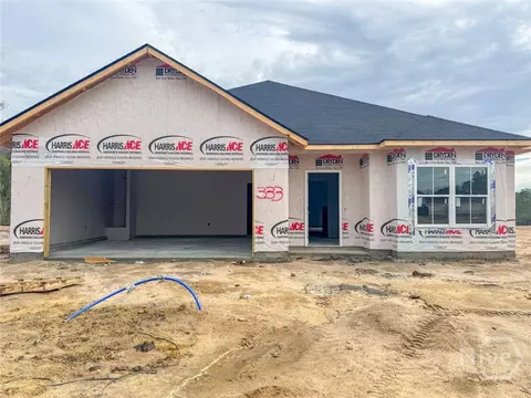105 Medler Ct NE, Ludowici, GA 31316