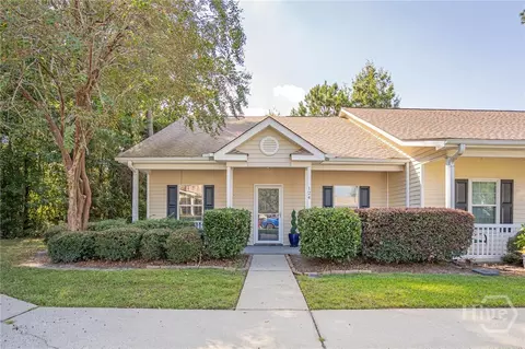 124 Slate Cir, Savannah, GA 31419