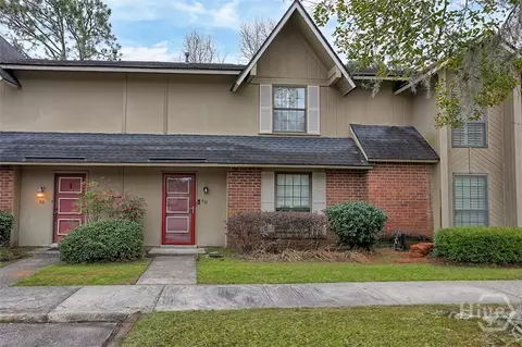 459 Mall #68, Savannah, GA 31406