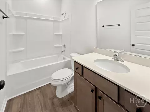 Bath - 467 Buckhead Loop SE, Allenhurst, GA 31301 photo 1 of 3