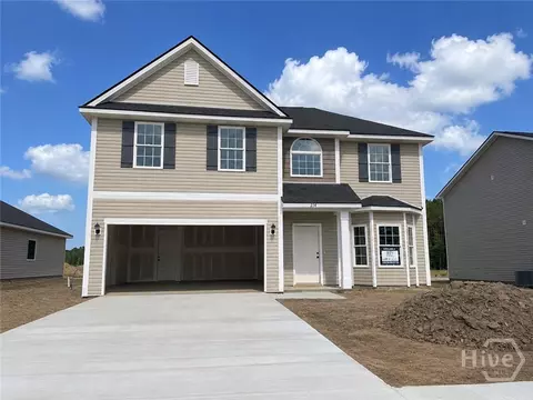 214 Pitchline Dr, Hinesville, GA 31313