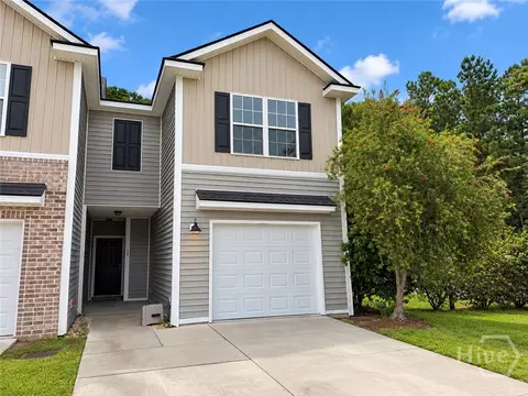 30 Walker Ct, Richmond Hill, GA 31324