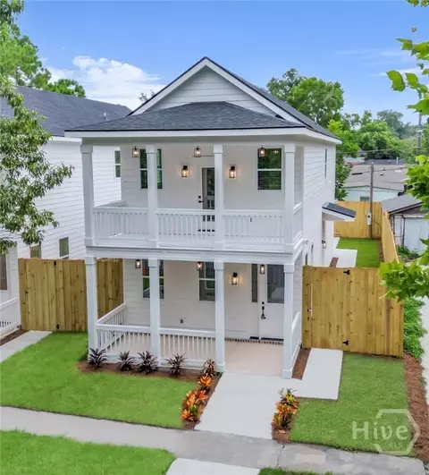 904 E 33rd St, Savannah, GA 31401