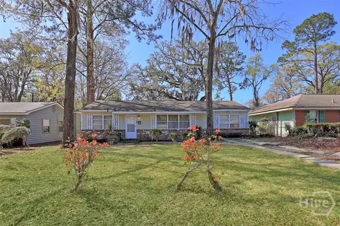 2223 N Fernwood Ct, Savannah, GA 31404