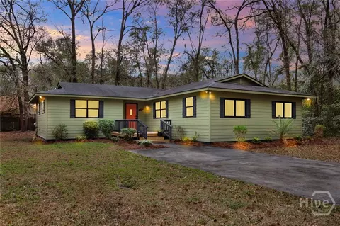 4208 Fayette St, Savannah, GA 31405