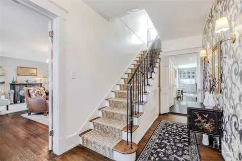 Entry Way - 37 E 50th St, Savannah, GA 31405 photo 1 of 3