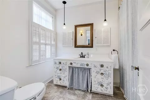 Bath - 37 E 50th St, Savannah, GA 31405 photo 1 of 5
