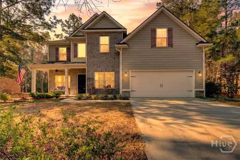 460 Dalcross Dr, Richmond Hill, GA 31324