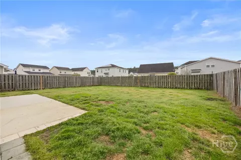 Exterior - 203 Lakepointe Dr, Savannah, GA 31407 photo 4 of 6