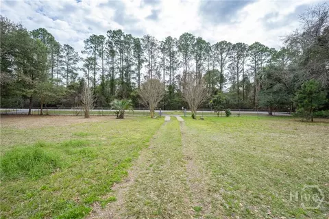 13 Sassafras Ln, Hilton Head Island, SC 29926