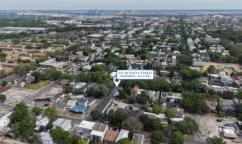 221 W Duffy St, Savannah, GA 31401