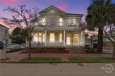 1611 Abercorn St, Savannah, GA 31401