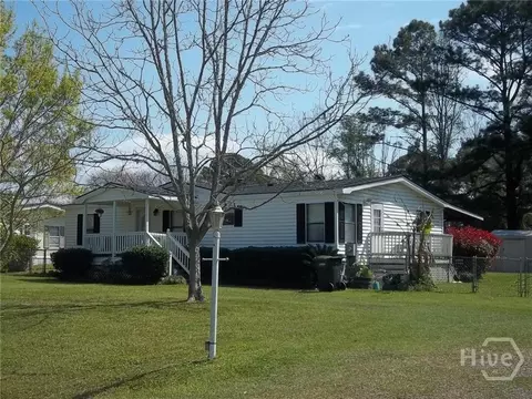 136 Burton Rd, Savannah, GA 31405