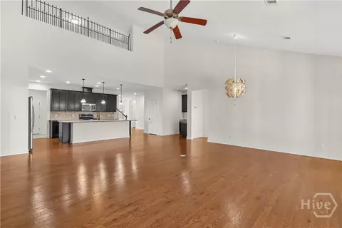 Living - 5 Ashstead Ln, Pooler, GA 31322 photo 2 of 5