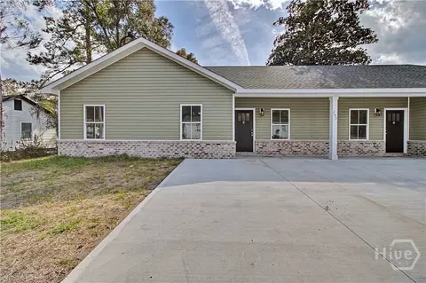 205 Bagley Ave #A/B, Hinesville, GA 31313
