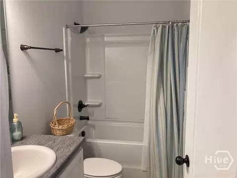 Bath - 105 Liam Ct, Guyton, GA 31312 photo 1 of 5