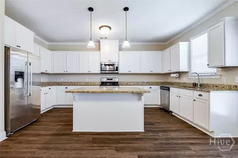 Kitchen - 2 Oak Aly, Guyton, GA 31312 photo 2 of 5